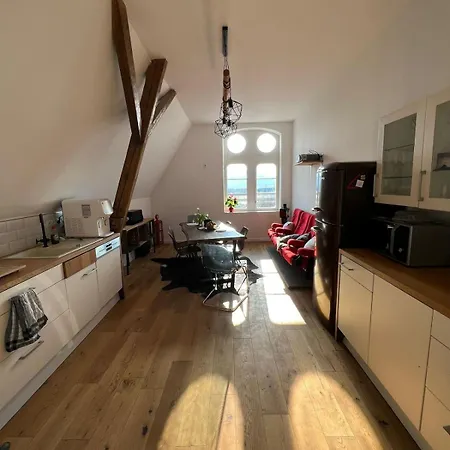 Villa Gleis 22 - Wellness Und Retreats Im Alten Bahnhof Von Kruft