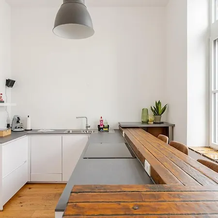 Gleis 22 - Wellness Und Retreats Im Alten Bahnhof Von Villa