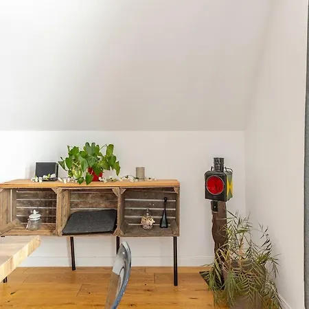 Gleis 22 - Wellness Und Retreats Im Alten Bahnhof Von Villa