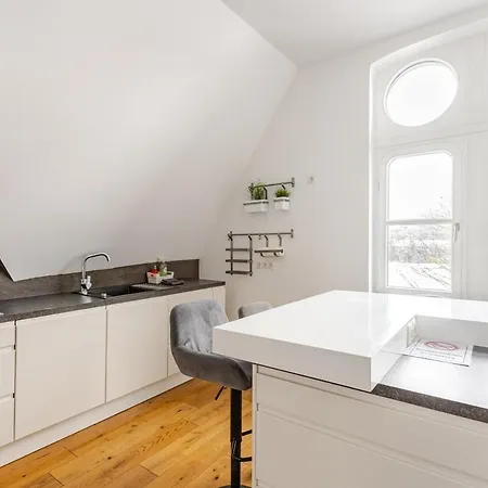 Gleis 22 - Wellness Und Retreats Im Alten Bahnhof Von Villa