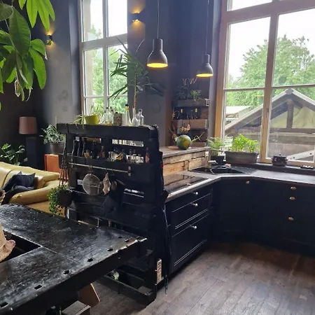 Villa Gleis 22 - Wellness Und Retreats Im Alten Bahnhof Von