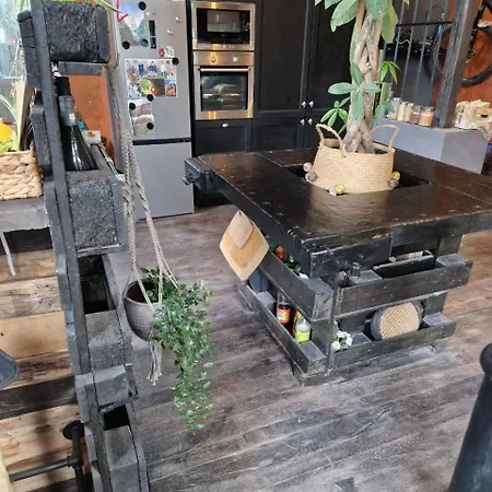 Gleis 22 - Wellness Und Retreats Im Alten Bahnhof Von Villa