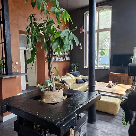 Gleis 22 - Wellness Und Retreats Im Alten Bahnhof Von Villa *