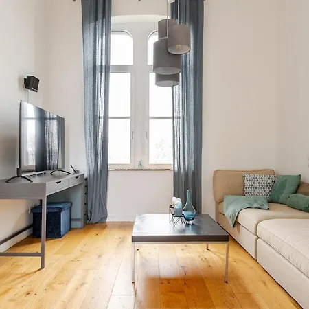 Gleis 22 - Wellness Und Retreats Im Alten Bahnhof Von * Kruft