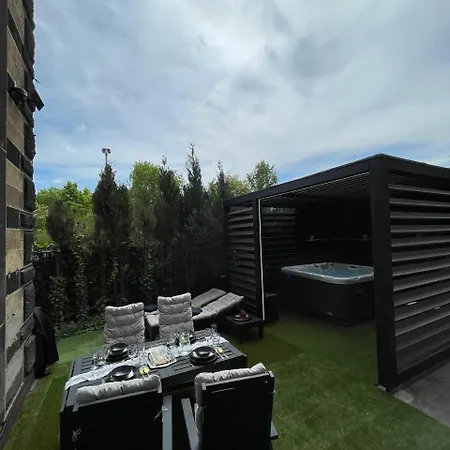 Gleis 22 - Wellness Und Retreats Im Alten Bahnhof Von Vila *