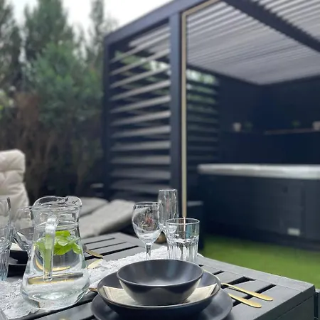 Gleis 22 - Wellness Und Retreats Im Alten Bahnhof Von * Kruft