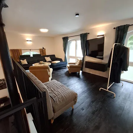 Gleis 22 - Wellness Und Retreats Im Alten Bahnhof Von * Kruft