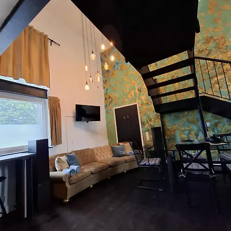 Vila Gleis 22 - Wellness Und Retreats Im Alten Bahnhof Von Kruft