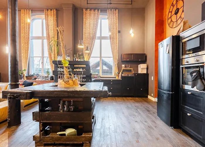 Gleis 22 - Wellness Und Retreats Im Alten Bahnhof Von