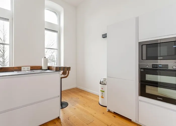 Gleis 22 - Wellness Und Retreats Im Alten Bahnhof Von *