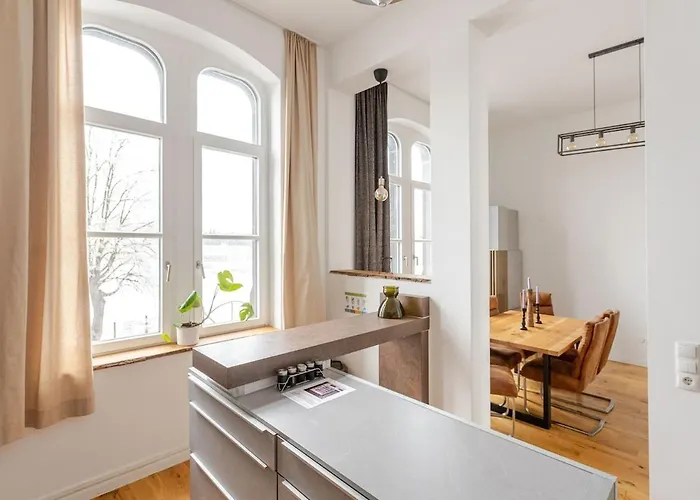 Gleis 22 - Wellness Und Retreats Im Alten Bahnhof Von