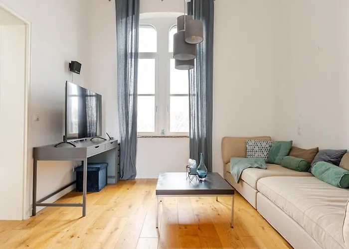 Gleis 22 - Wellness Und Retreats Im Alten Bahnhof Von * Kruft